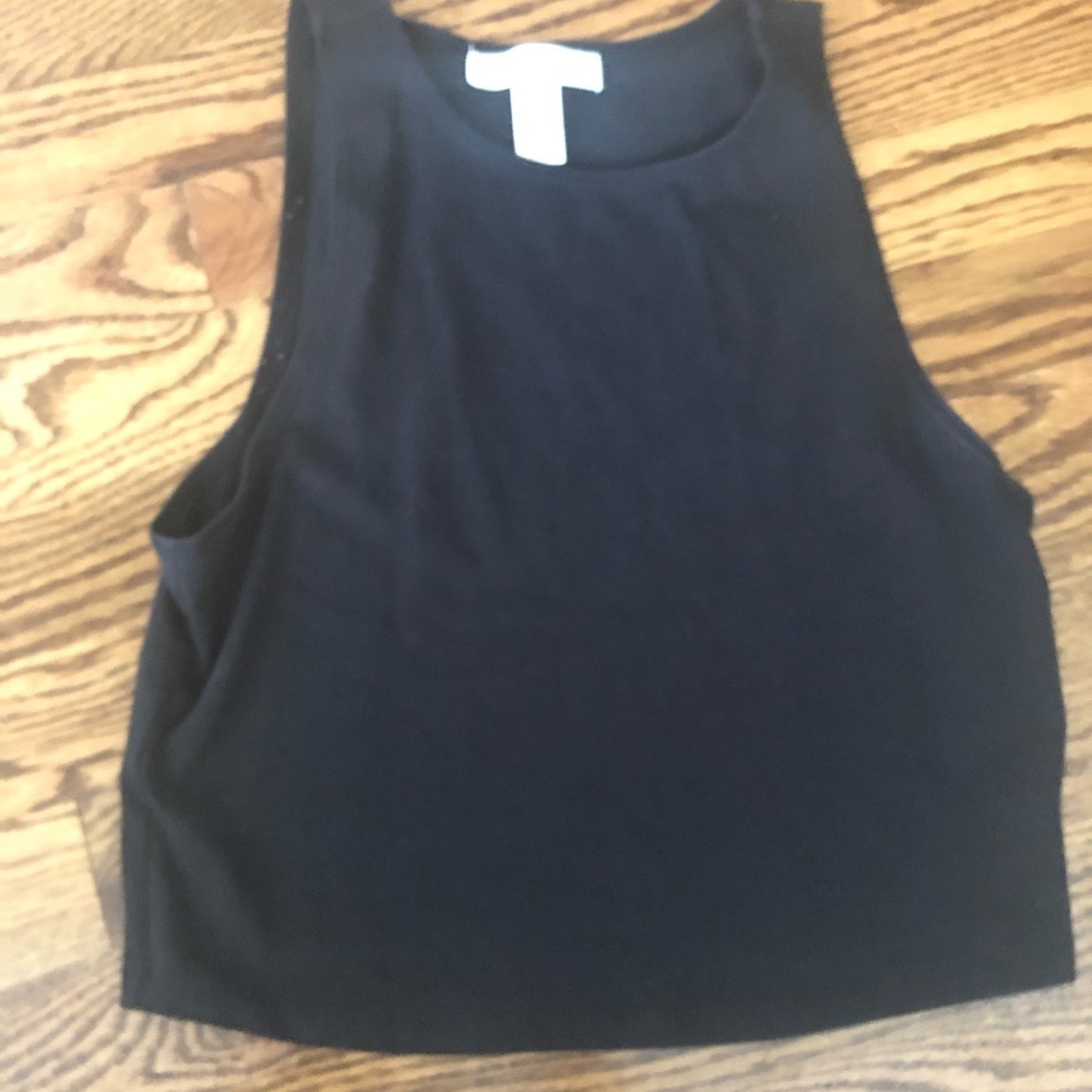 cropped tank top